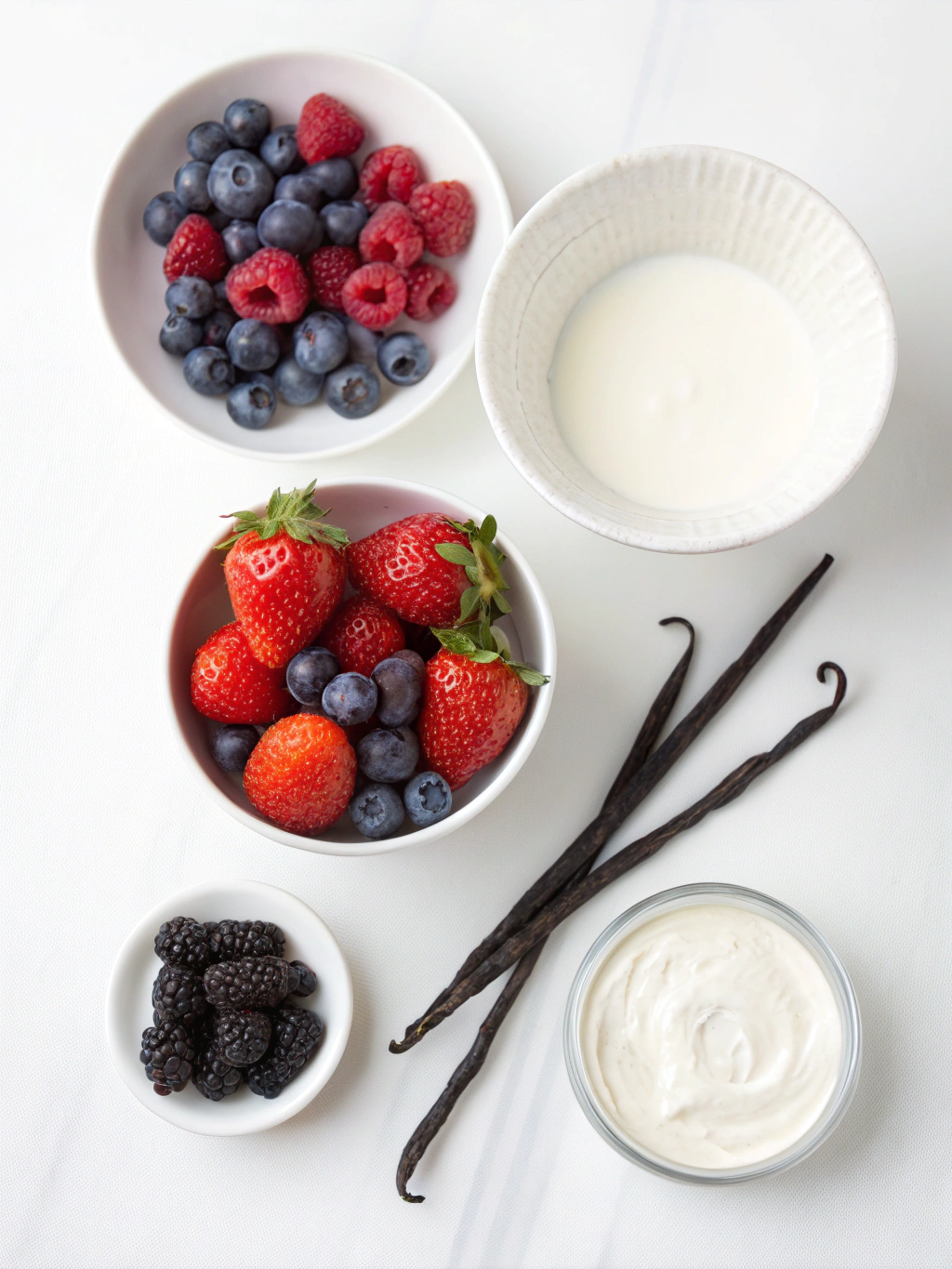 Vanilla Berry Smoothie ingredients